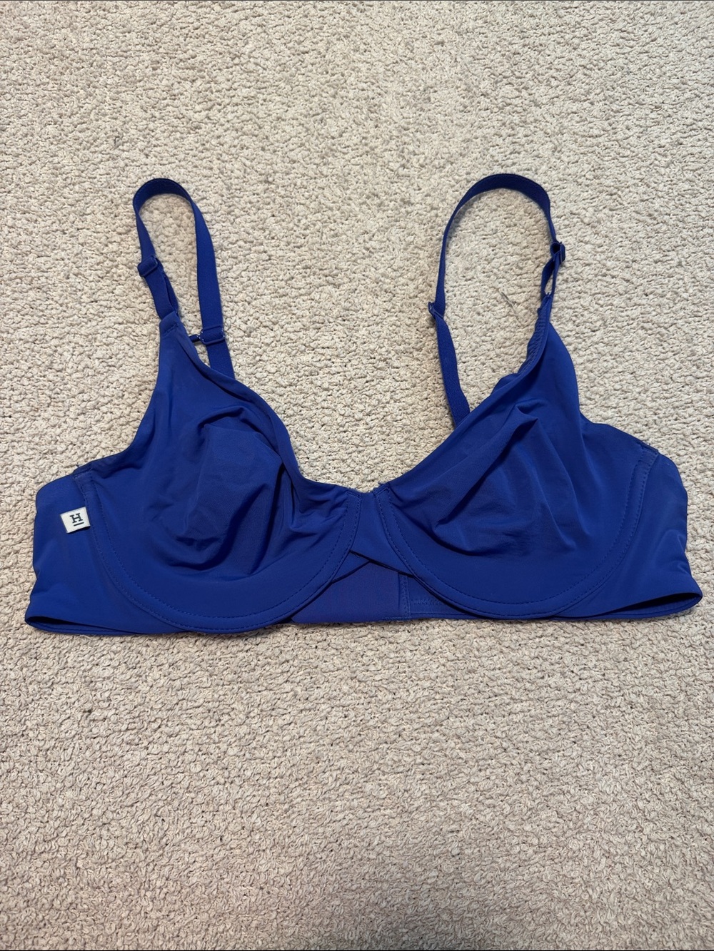 Harper Wilde Blue Underwire bra 38B soft smooth tshirt bra